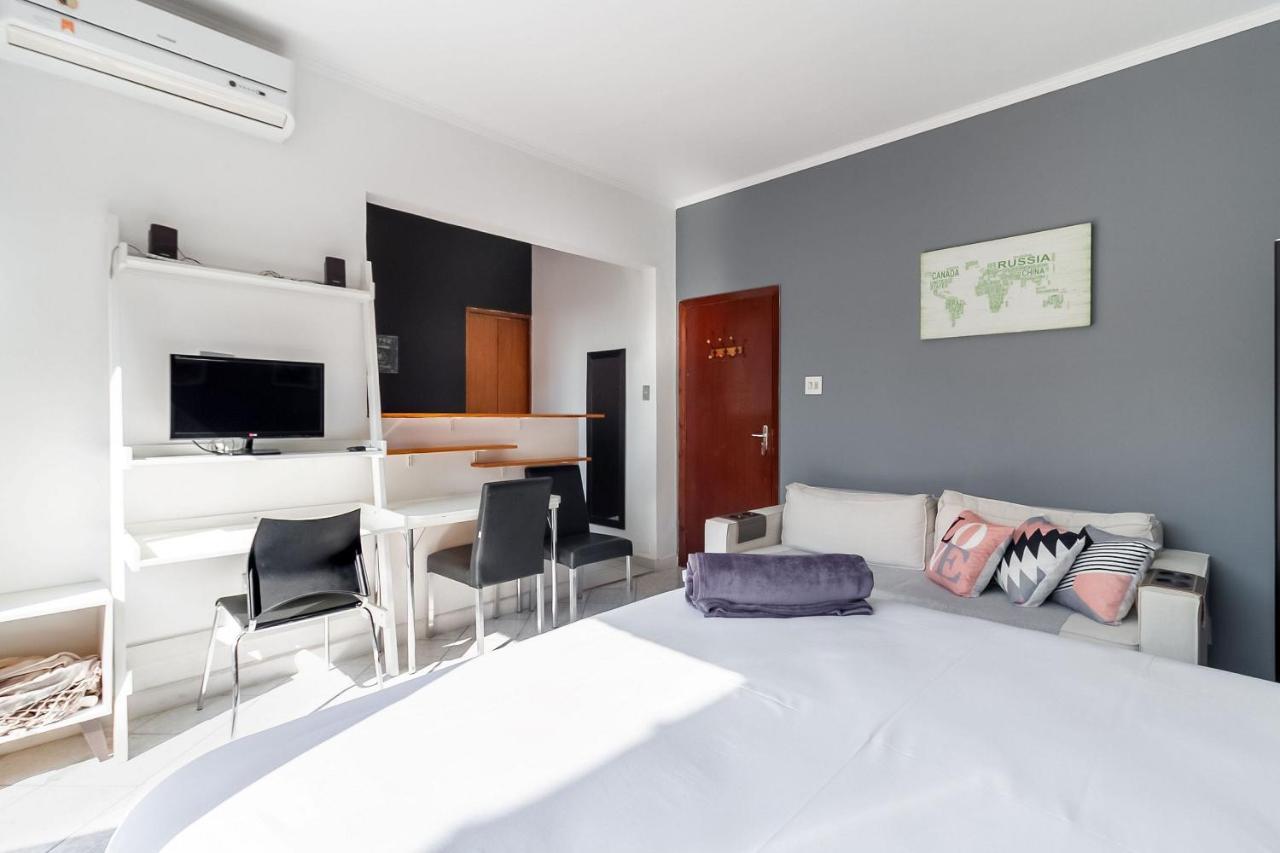 Studio 9 Pinheiros By Oba Сао Паоло Екстериор снимка